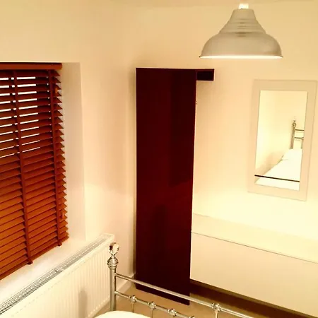 Ropemaker Court Apartment Bristol